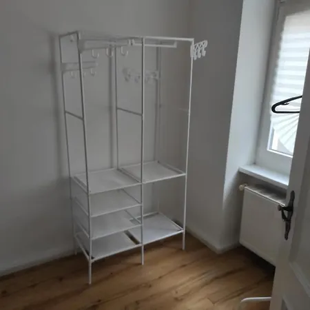 Furnished For Employees With Separate * Zeitz